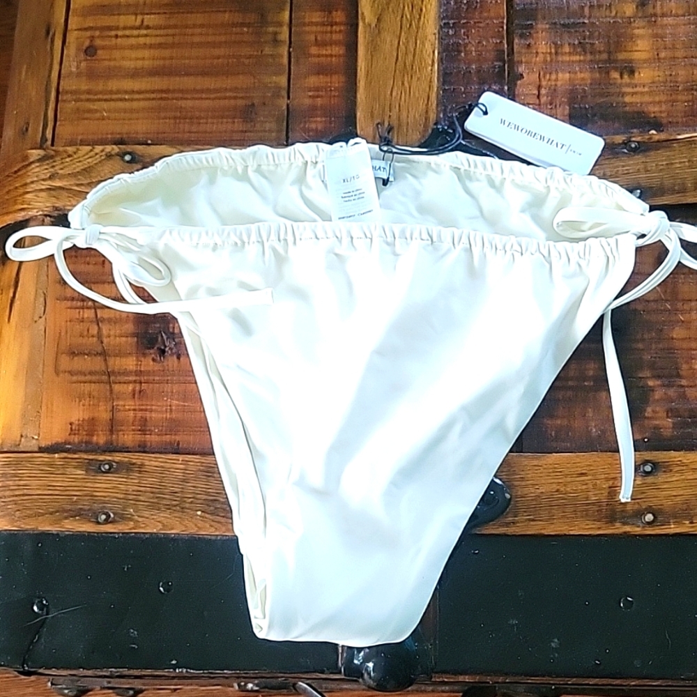 Weworewhat ruched string bikini bottom solid pearl NWT new w tags Swim Vacation